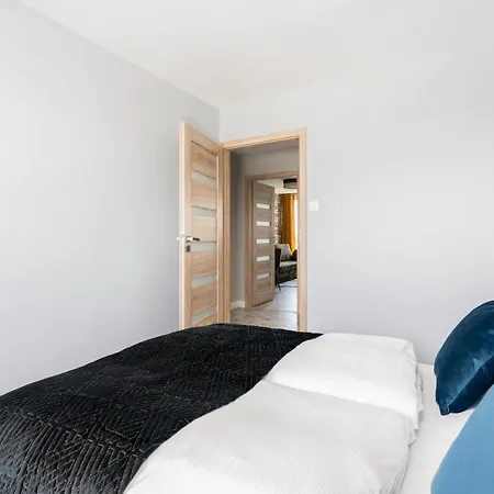 Stylish Apartment Near Wroclavia For 4 Guests By Noclegi Renters Wroclaw Exterior photo